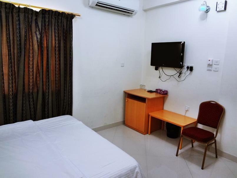Plaza Hotel Muscat Luaran gambar